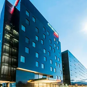 Otel Courtyard By Marriott Airport, Bogotá