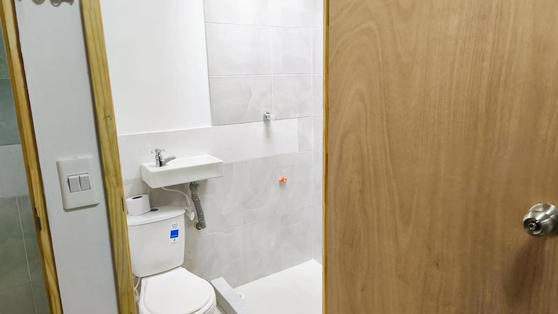 Kuyay Yachi Hostel Bogotá Colombia